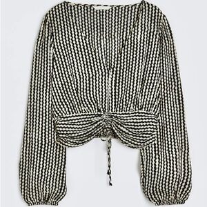 NWOT Women's H&M Black Striped Pattern‎ Drawstring Blouse Size Medium